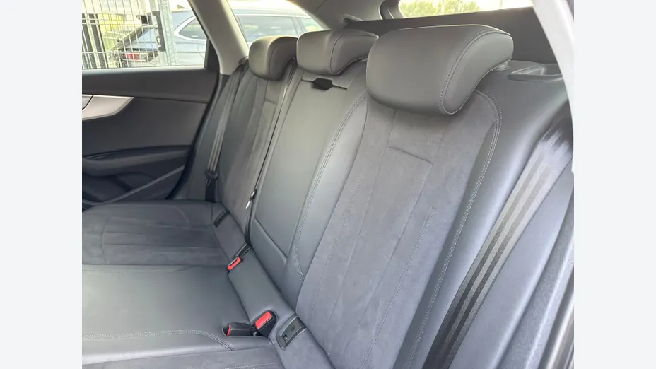 AUDI A4 Avant -