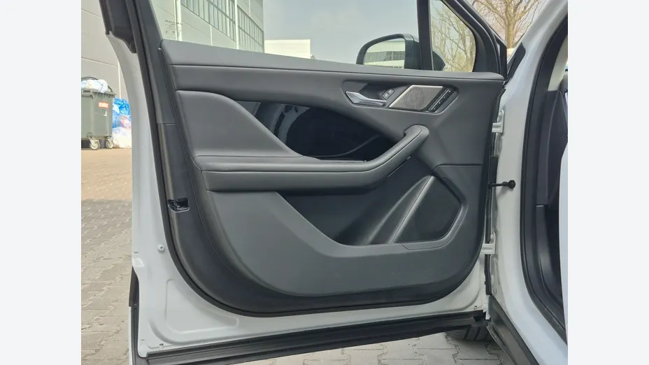 JAGUAR I-Pace -