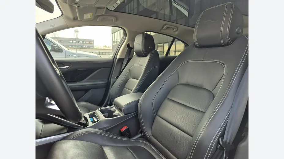 JAGUAR I-Pace -
