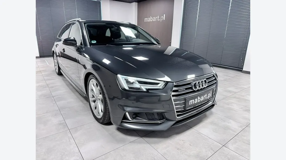 AUDI A4 -