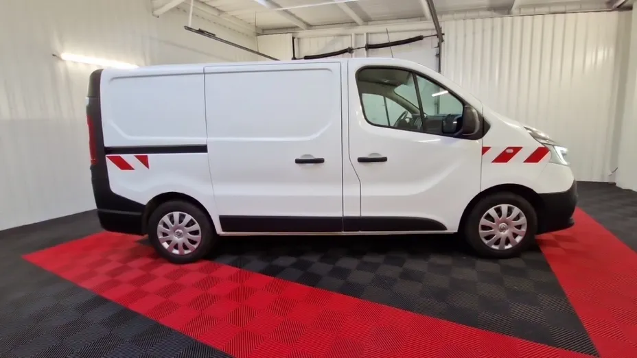 RENAULT Trafic -