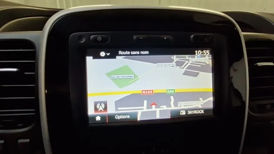 RENAULT Trafic -