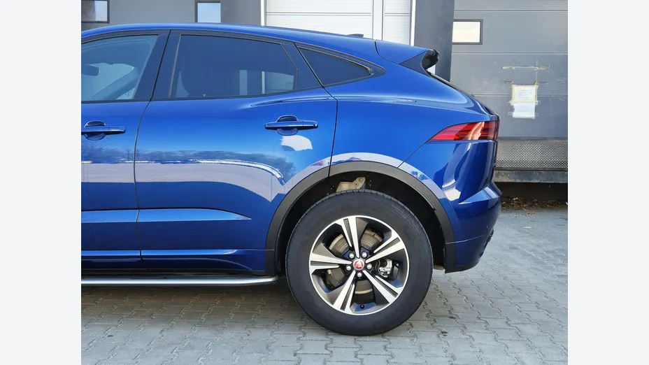 JAGUAR E-Pace -