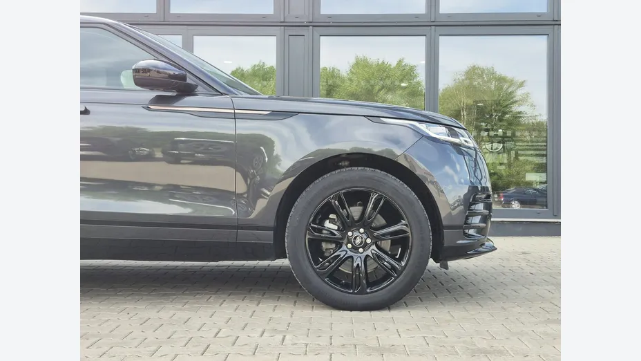 LAND ROVER Range Rover Velar -