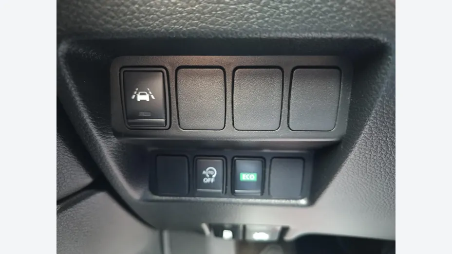 NISSAN Qashqai Qashqai 1.3 DIG-T Tekna DCT