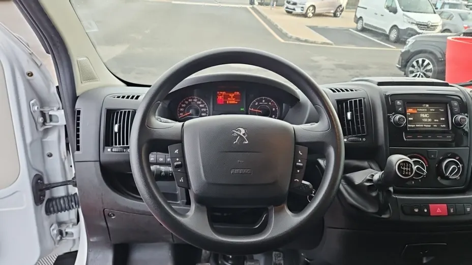 PEUGEOT Boxer -