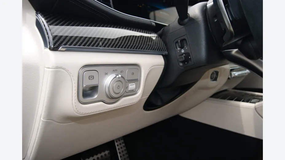 MERCEDES-BENZ GLS -
