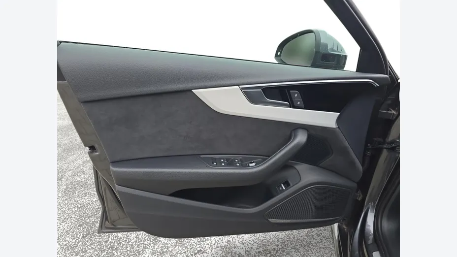 AUDI A4 Avant -