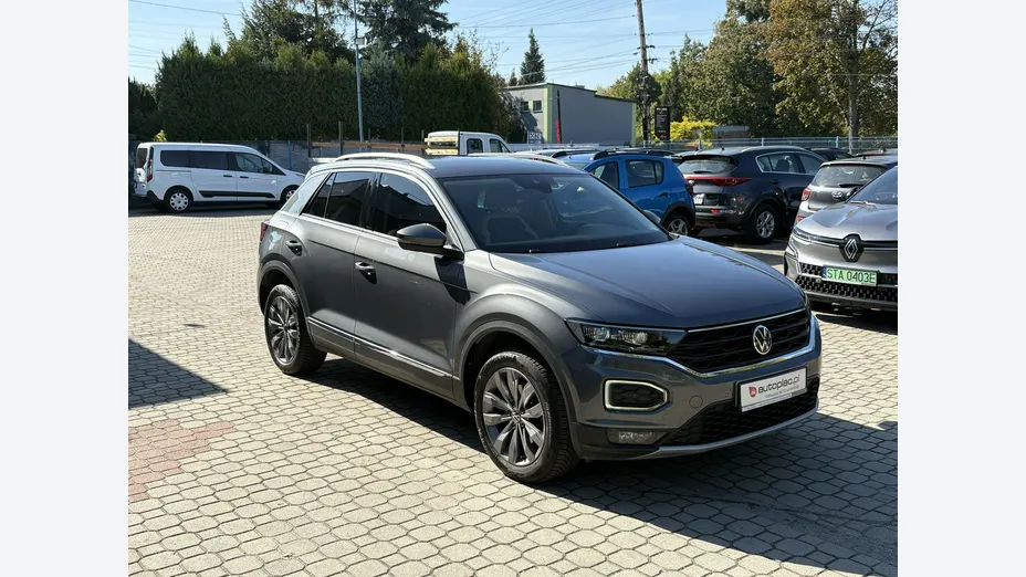 VOLKSWAGEN T-ROC -