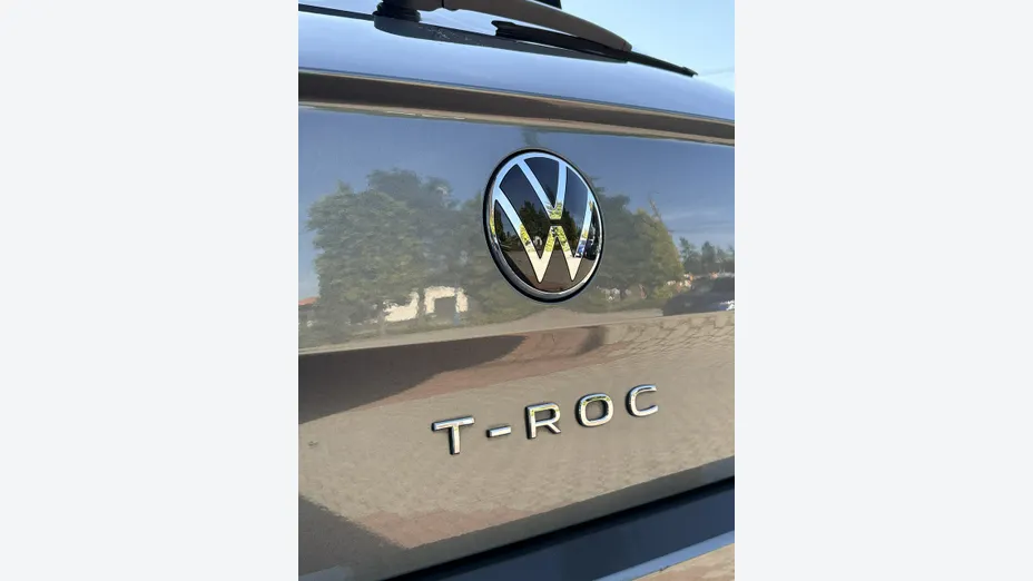 VOLKSWAGEN T-ROC -