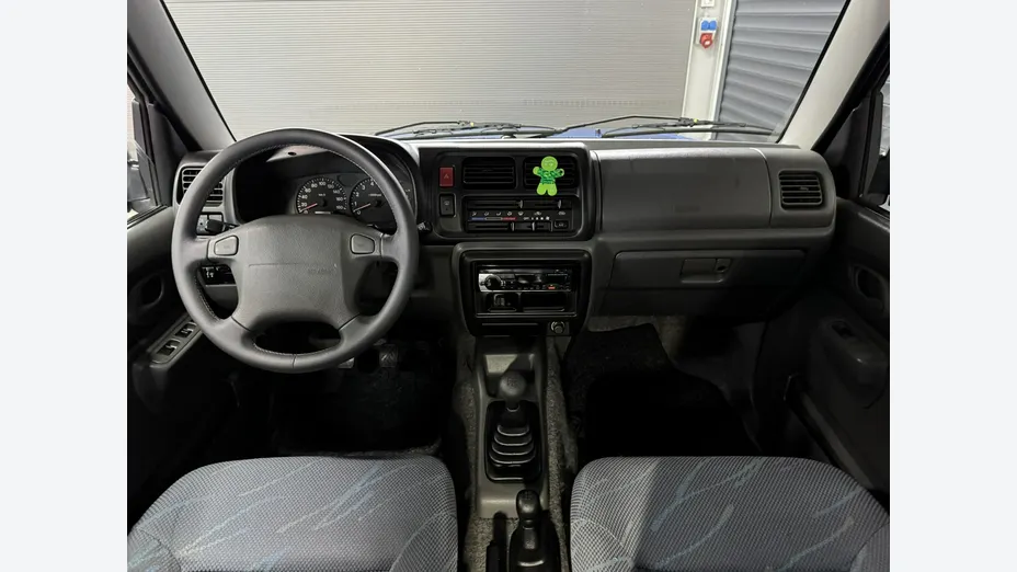 SUZUKI Jimny -
