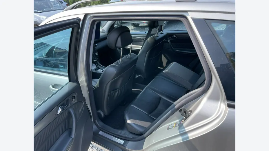 MERCEDES-BENZ C Klasa -