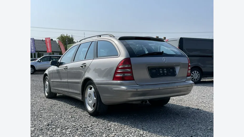 MERCEDES-BENZ C Klasa -