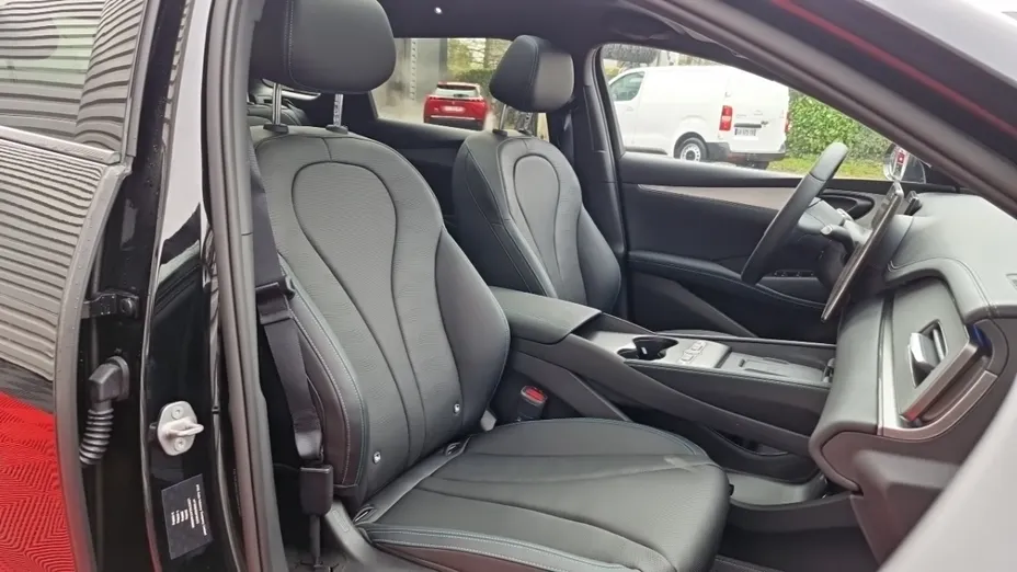 BYD Seal 6 -