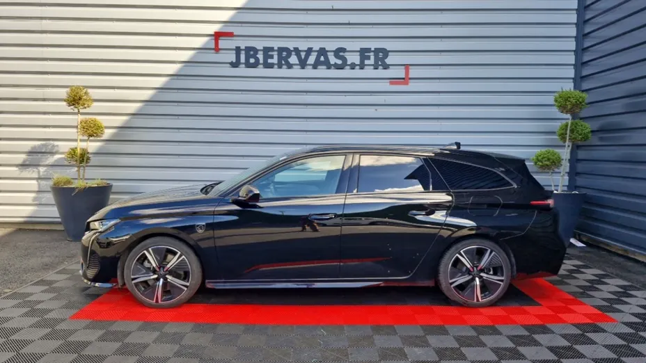 PEUGEOT 308 -