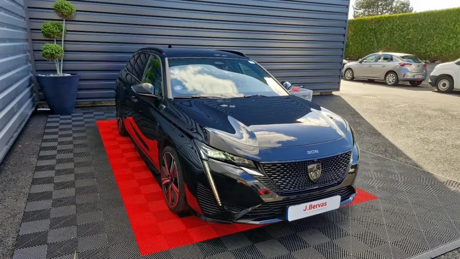 PEUGEOT 308 -
