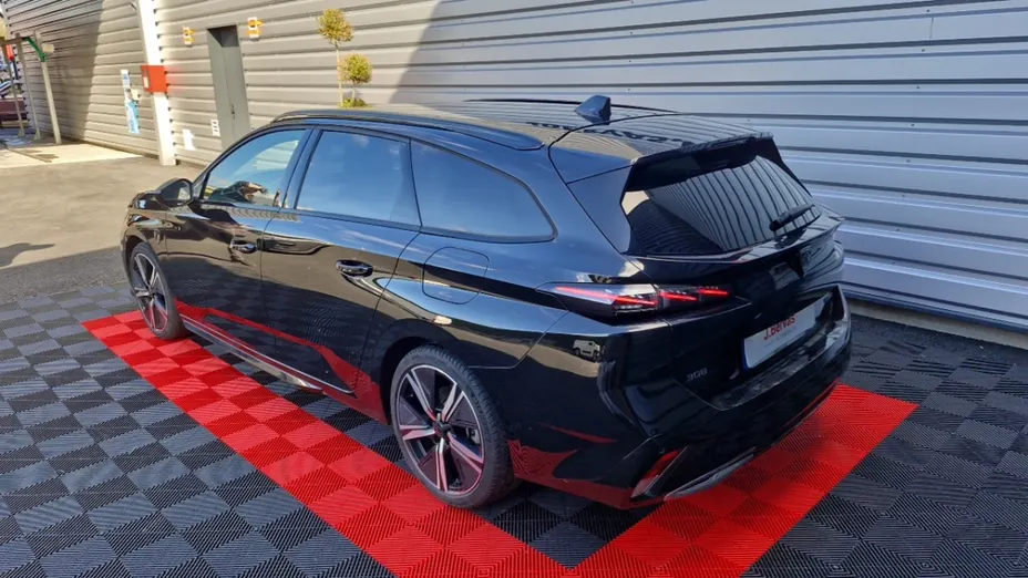 PEUGEOT 308 -