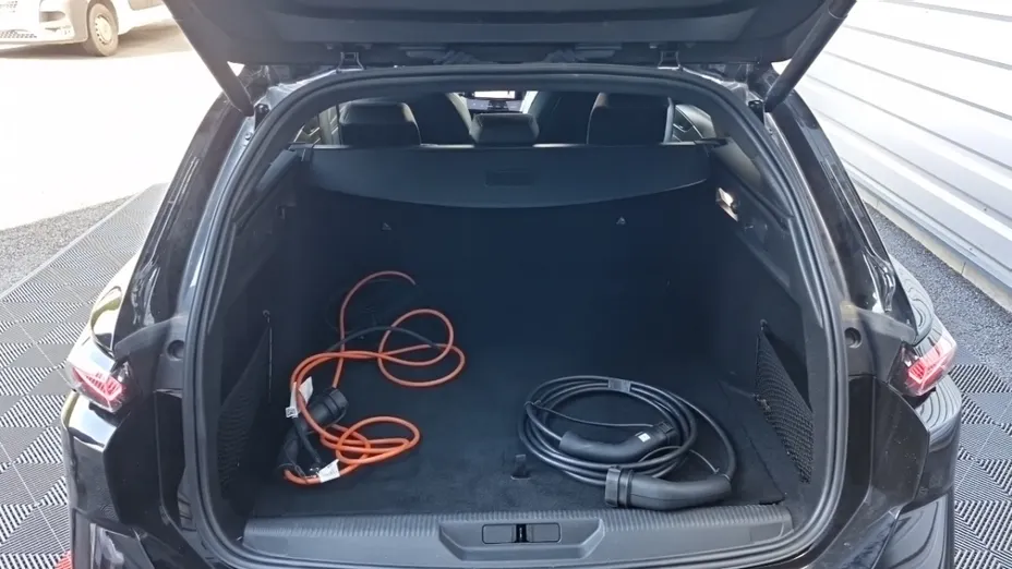 PEUGEOT 308 -