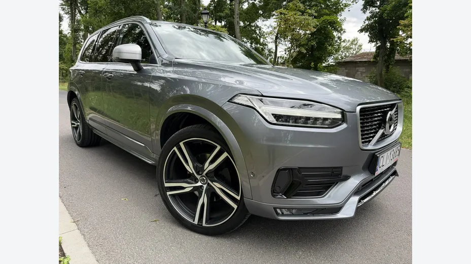 VOLVO XC90 -