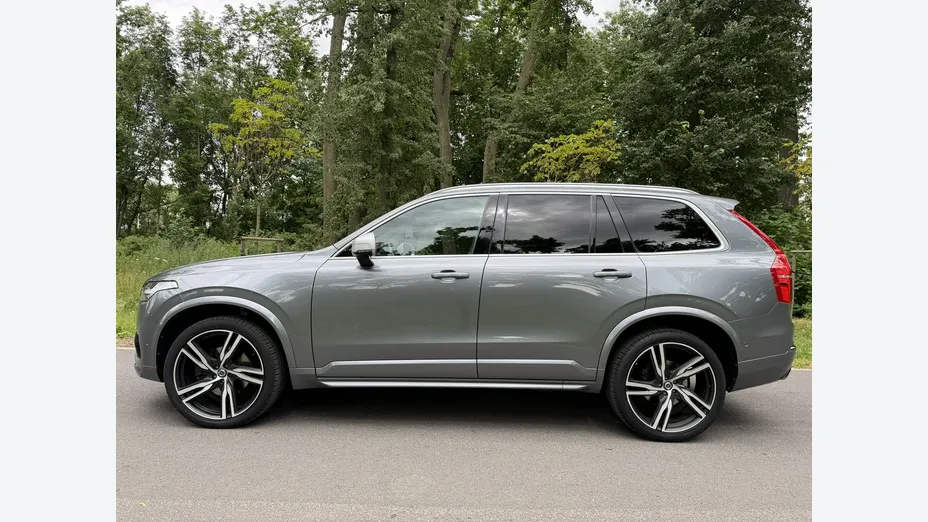 VOLVO XC90 -