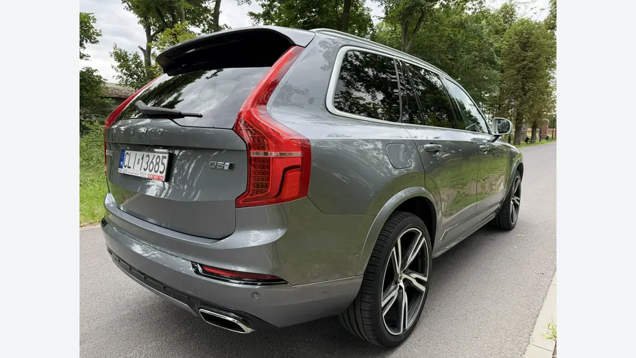 VOLVO XC90 -