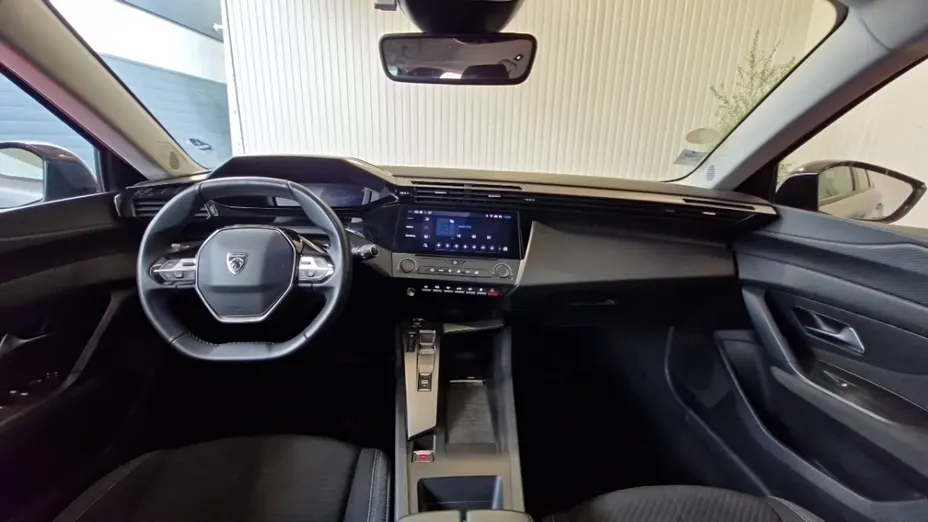 PEUGEOT 308 -