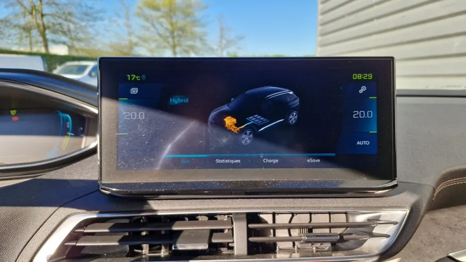 PEUGEOT 3008 -
