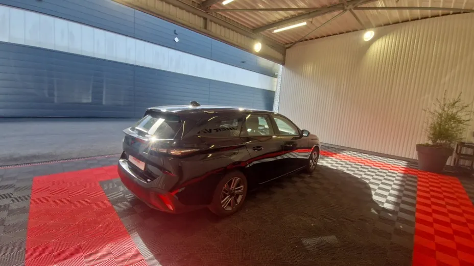PEUGEOT 308 -