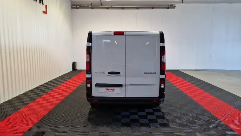 RENAULT Trafic -