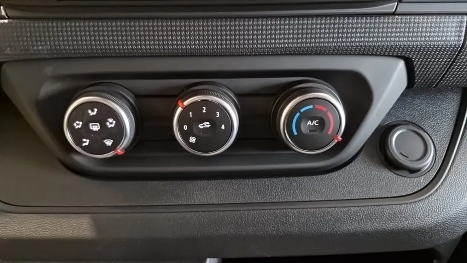 RENAULT Trafic -