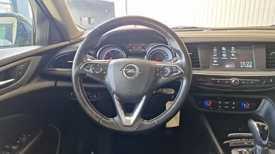 OPEL Insignia -