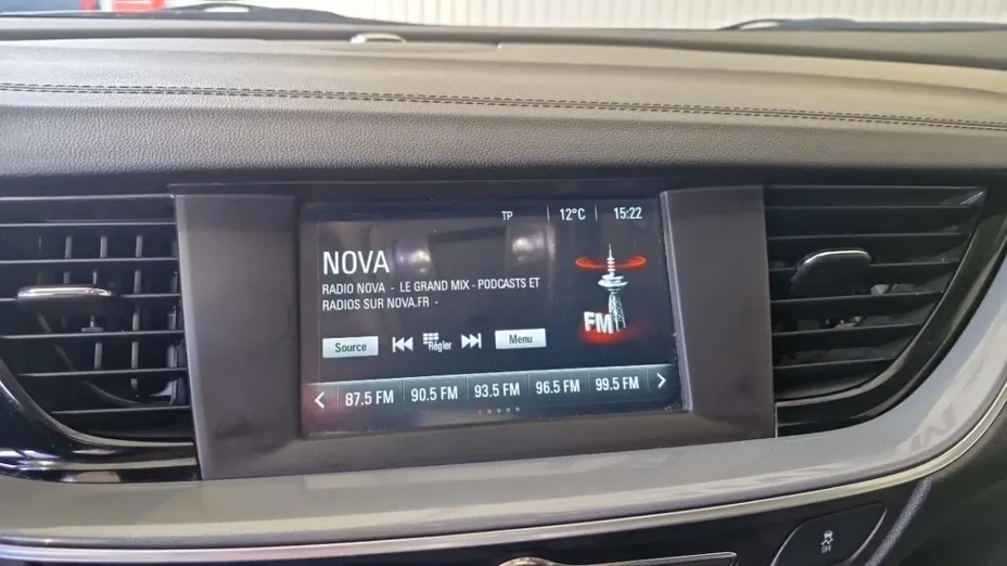 OPEL Insignia -