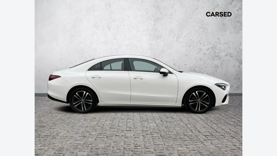 MERCEDES-BENZ CLA -