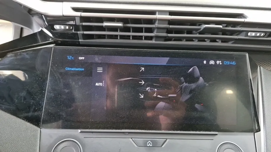 PEUGEOT 308 -