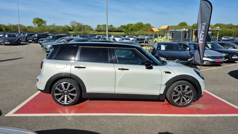 MINI [BMW] Clubman -