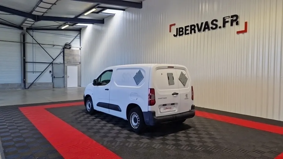 PEUGEOT Partner -