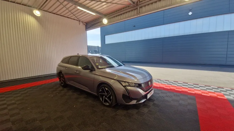 PEUGEOT 308 -
