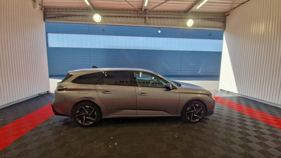 PEUGEOT 308 -