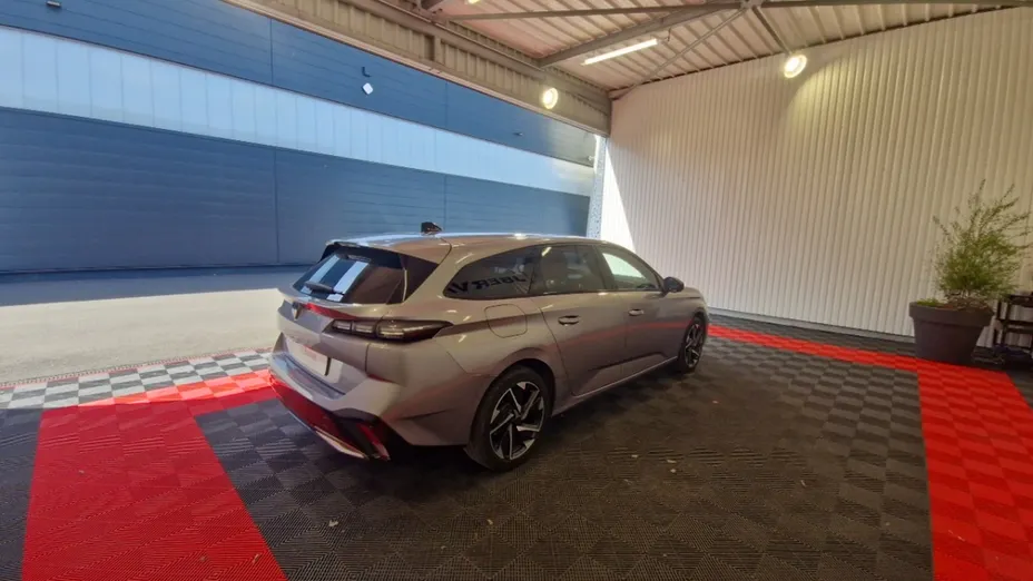 PEUGEOT 308 -