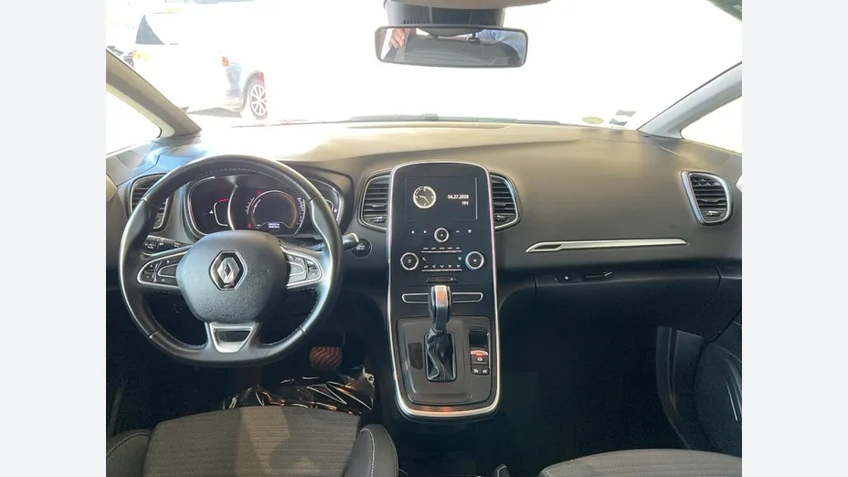 RENAULT Grand Scenic -