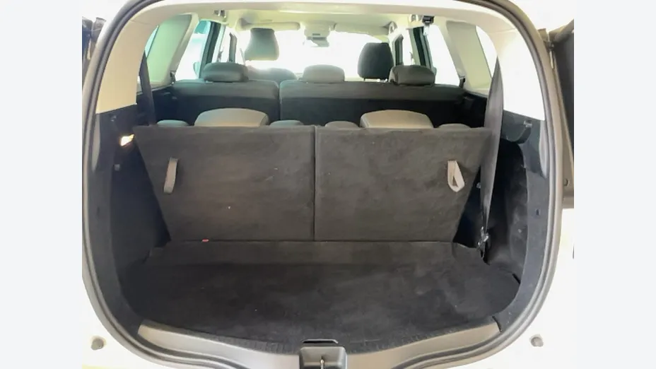 RENAULT Grand Scenic -