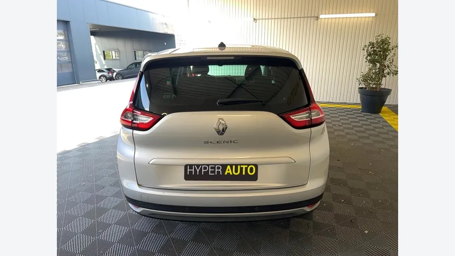 RENAULT Grand Scenic -