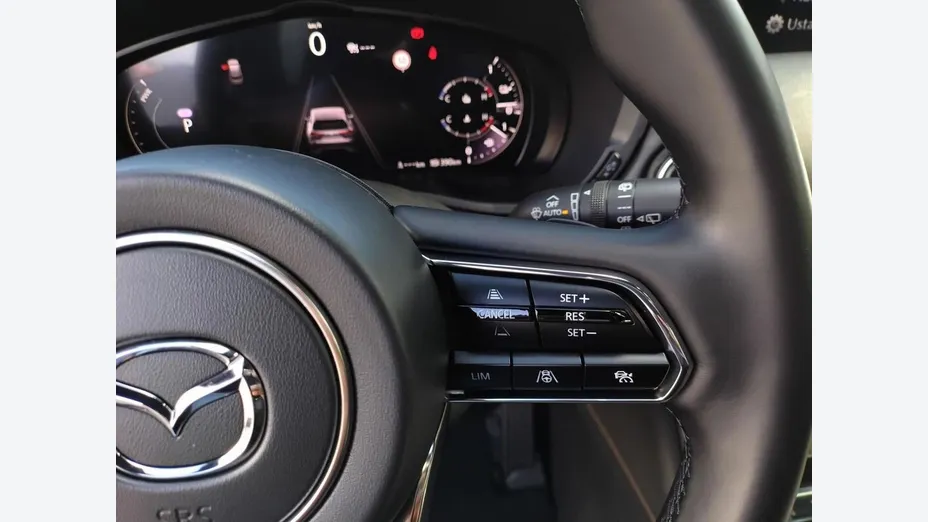 MAZDA CX-60 -