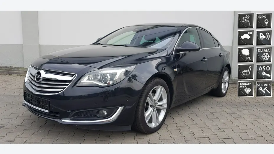 OPEL Insignia -