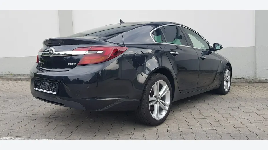 OPEL Insignia -
