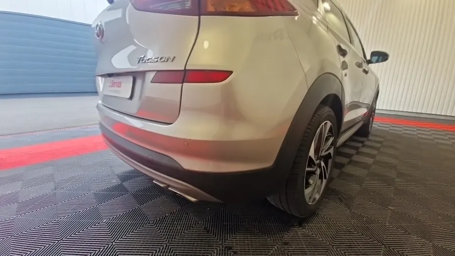HYUNDAI Tucson -