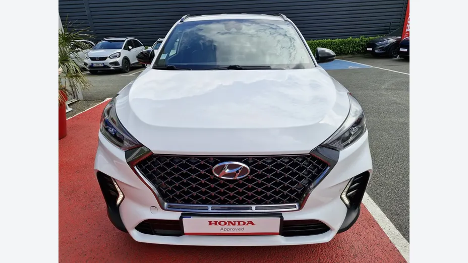 HYUNDAI Tucson -