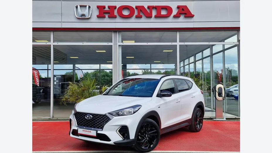 HYUNDAI Tucson -