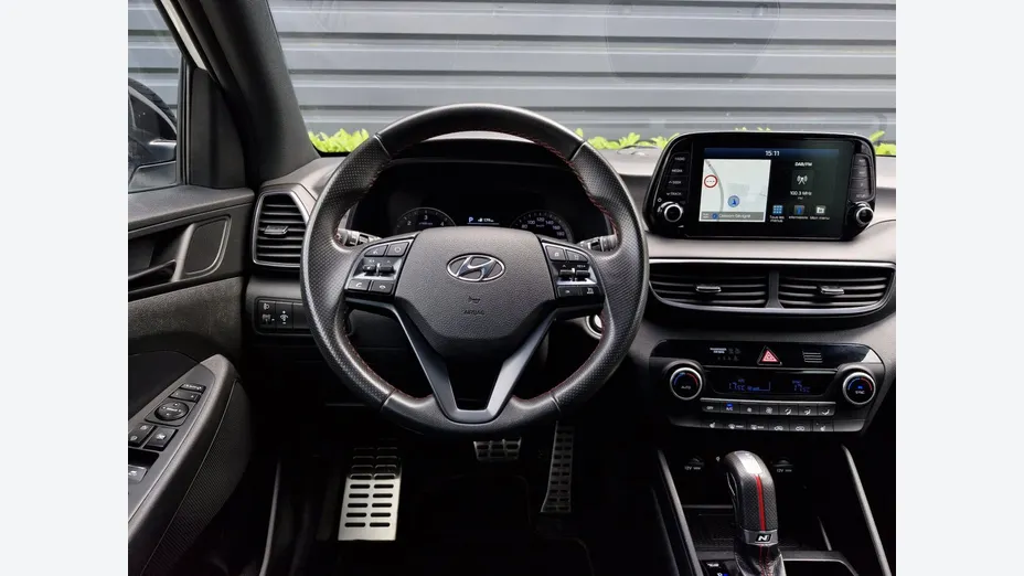 HYUNDAI Tucson -