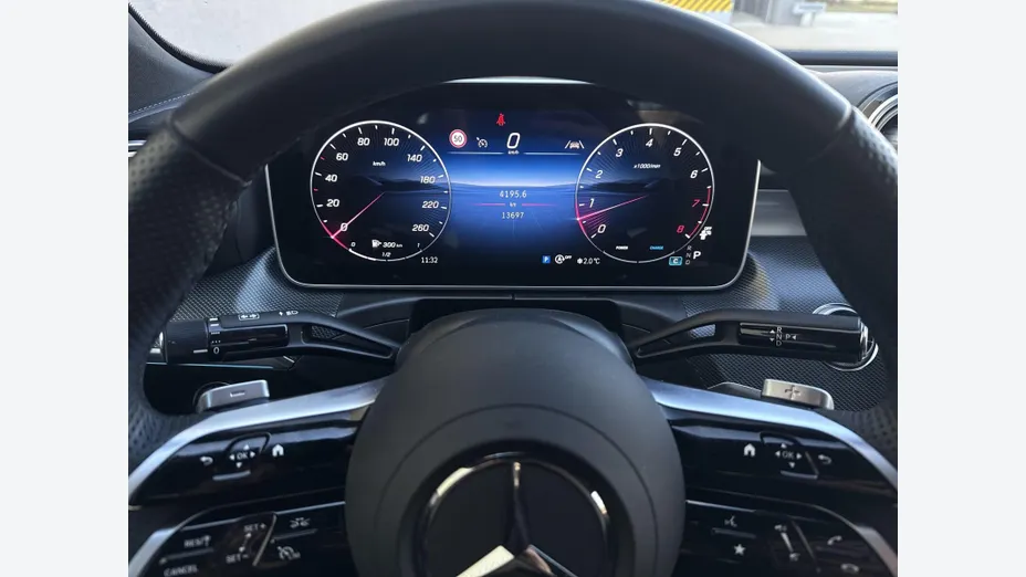 MERCEDES-BENZ C Klasa C 180 mHEV AMG